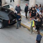 Hollywood στην Πλατεία Κοτζιά: Στα «άδυτα» του Δημαρχείου ο Μπραντ Πιτ για τη νέα του ταινία