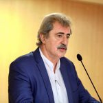 Με μαντινάδα από τα Σφακιά ο Πολάκης δείχνει να αποσύρεται από την κούρσα για την Κ.Ο. του ΣΥΡΙΖΑ